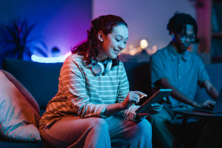 2148793515 Best Tech for People Who Do Everything From Their Devices